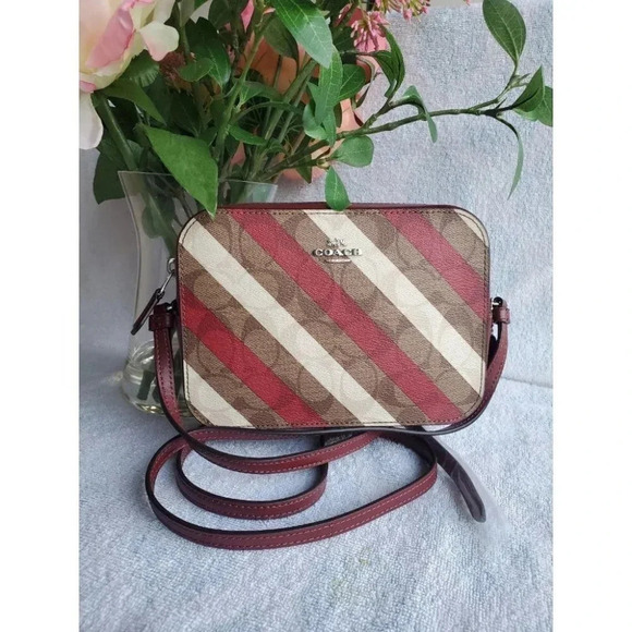 Coach Crossbody - Picture 1 of 9
